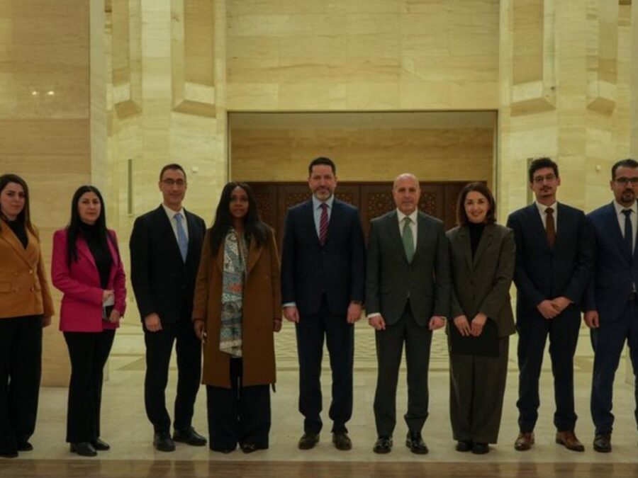 صندوق التنمية يبحث مع مؤسسة التمويل الدولية إعادة إعمار البنية التحتية