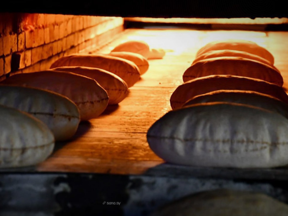 مؤسسة الحبوب تشحن 500 طن من الطحين إلى الرقة وشرقي حلب