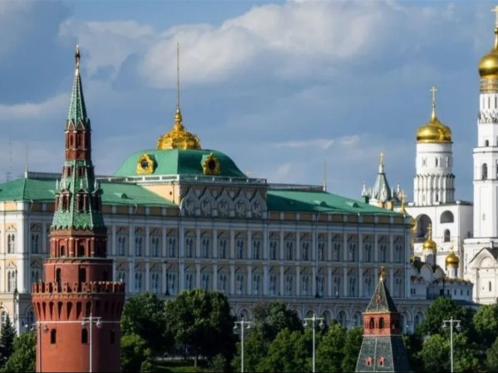 الكرملين: الرئيس الشرع سيلتقي بوتين غداً في موسكو