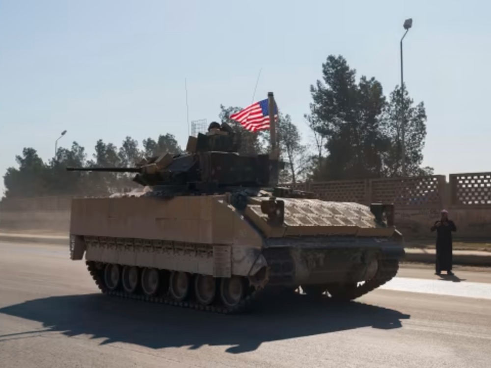 وول ستريت جورنال عن مسؤولين أمريكيين: الإدارة الأمريكية تدرس سحب قواتها من سوريا