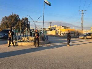 الحكومة ترفض توظيف ملف الإرهاب سياسياً وتحذّر من الابتزاز الأمني