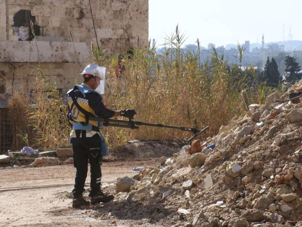 لحماية المدنيين.. الدفاع المدني يجري مسحاً تقنياً لمخلفات تنظيم قسد في الشيخ مقصود