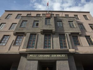 وزارة الدفاع التركية: مستعدون لدعم سوريا في حربها ضد التنظيمات الإرهابية