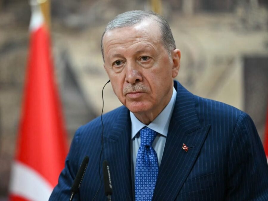 أردوغان يدعو إلى منطقة خالية من الإرهاب بدءاً من سوريا