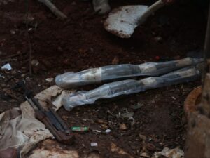 طرطوس.. الأمن الداخلي يضبط أسلحة مدفونة في عدة مواقع بأطراف المدينة