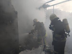 الدفاع المدني يخمد 22 حريقاً ويستجيب لـ4 حوادث سير خلال يوم واحد