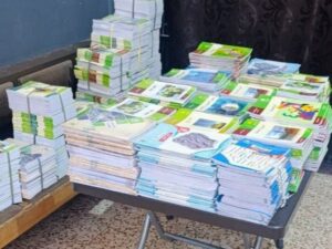 إدارة السجون توفر الكتب للنزلاء الراغبين بالتقدّم لامتحاني شهادتي التعليم الأساسي والثانوية العامة