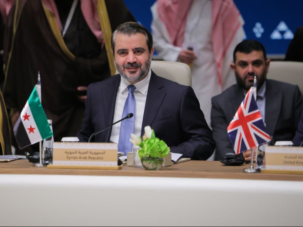 الشيباني ورئيس الاستخبارات يشاركان باجتماع المديرين السياسيين للتحالف الدولي