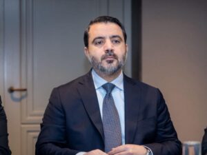 الشيباني يجري اتصالات هاتفية إقليمية ودولية لبحث الأوضاع في المنطقة