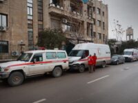 مديرية صحة إدلب تجهّز سيارات إسعاف لإرسالها إلى المناطق المتضرّرة من السيول