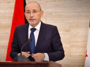 وزير الخارجية الأردني: السلام لن يتحقق باحتلال إسرائيل لمزيد من الأراضي السورية
