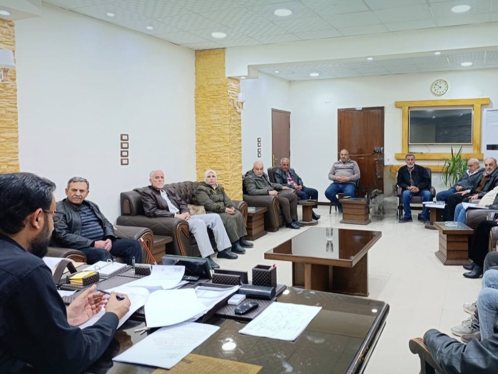 كهرباء دير الزور تبحث تحسين الواقع الكهربائي في المناطق المحررة حديثاً