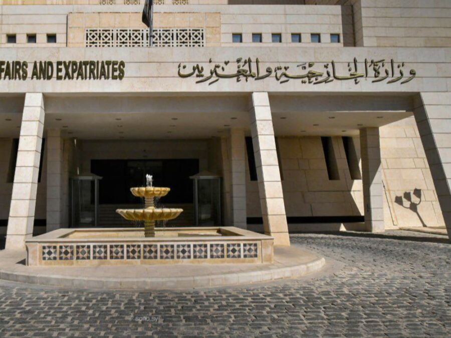 مسؤولة بالخارجية: زيارة وزير الخارجية الفرنسي ناقشت دمج قسد ضمن مؤسسات الدولة