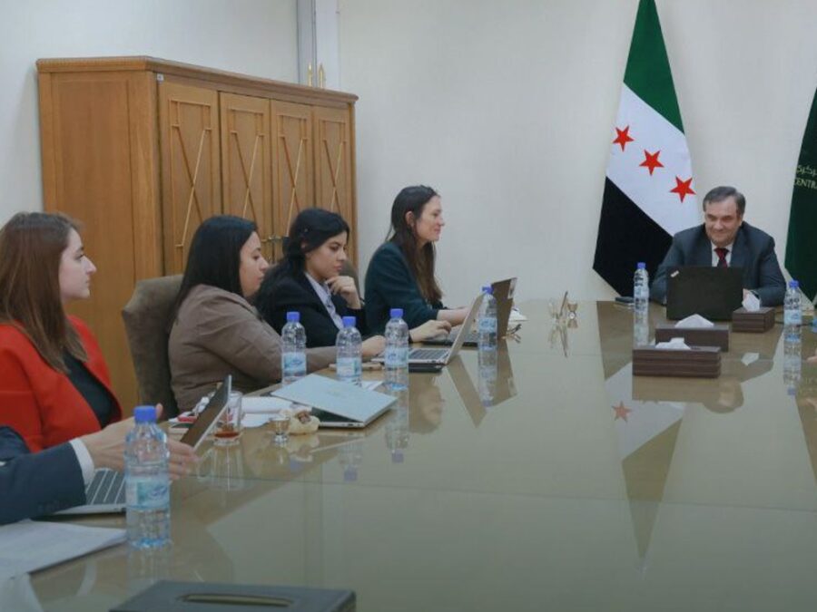 مصرف سورية المركزي يبحث مع وفد فرنسي مشاريع للتعاون المالي والمصرفي