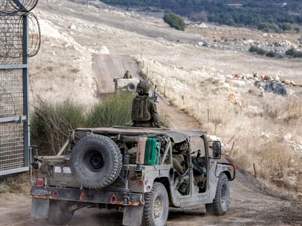 الاحتلال يعتقل شابين بريف القنيطرة ويداهم منزلاً في جباتا الخشب