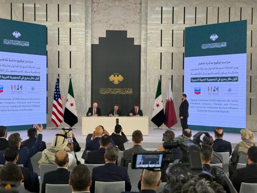 السورية للبترول توقع أول مذكرة تفاهم للتنقيب عن النفط والغاز