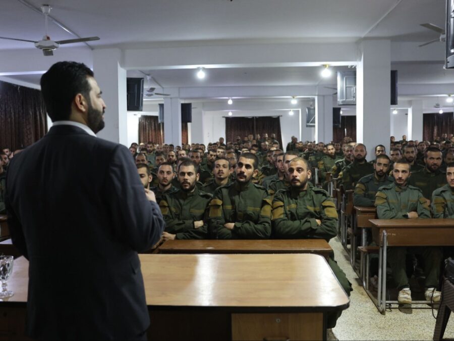 وزير الداخلية يتفقد برامج تدريب الشرطة السياحية في طرطوس