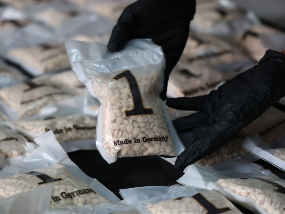 إحباط تهريب 400 ألف حبة كبتاغون في حمص وضبط شبكة تنشط عبر الحدود