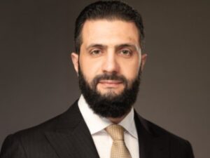 الرئيس الشرع: من معرض دمشق الدولي للكتاب تعود دمشق منارةً للعلم والمعرفة