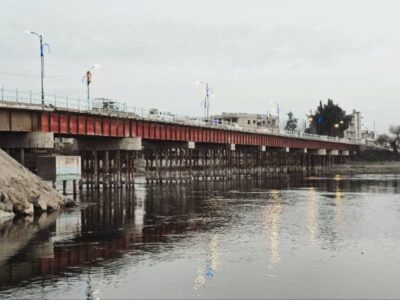 إعادة الحركة المرورية على جسر الرقة القديم بعد إصلاحه