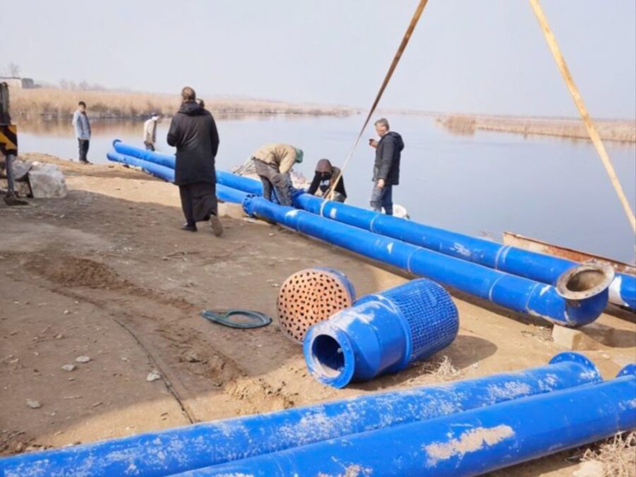 بعد انتهاء الأعمال الإنشائية.. استكمال تجهيز محطة مياه الزغير بريف دير الزور