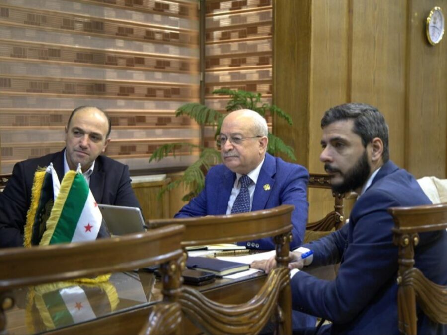 وزارة النقل تبحث مع البنك الدولي سبل تأهيل شبكة الخطوط الحديدية