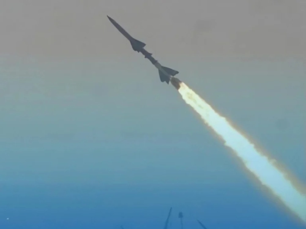 واشنطن تعلن صد هجمات إيرانية ونتنياهو يرجح مقتل خامنئي