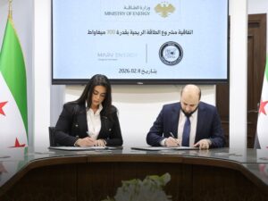 وزارة الطاقة توقع اتفاقية مشروع طاقة ريحية لتوليد 700 ميغاواط في سوريا