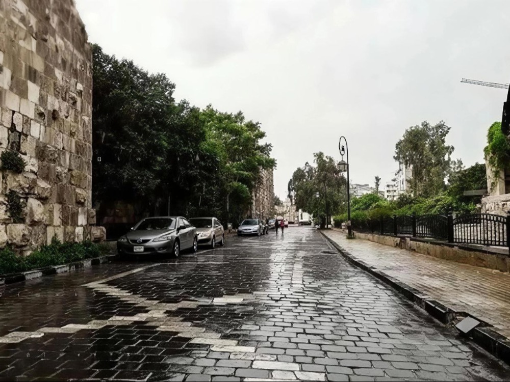 منخفض جوي يبدأ مساء اليوم الجمعة ويستمر حتى السبت