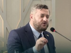 الهلالي: ملفا المعتقلين وعودة النازحين يحظيان بأولوية