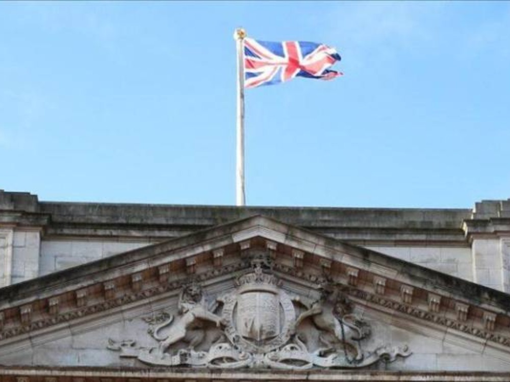 الخارجية البريطانية: ندعم عملية دفاعية تشمل استخدام القوات الأمريكية لقواعدنا