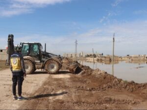 الحسكة.. الدفاع المدني يستمر في استجابته الميدانية للأمطار والفيضانات الناتجة عنها