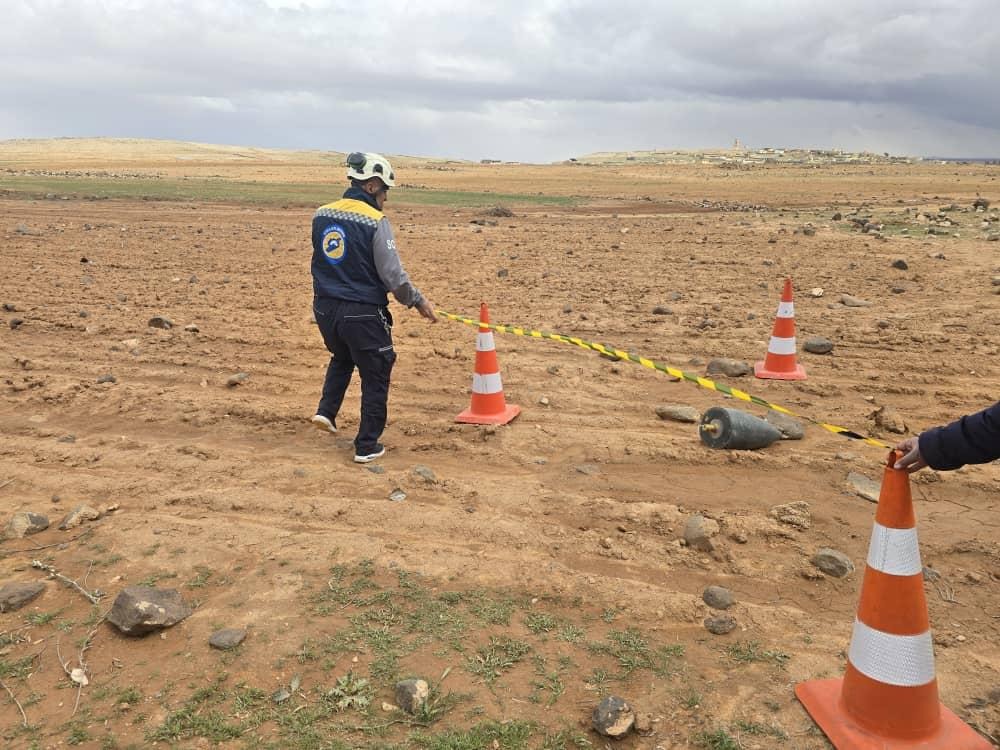 الدفاع المدني يستجيب لبلاغ عن سقوط مخلفات حرب بريف درعا