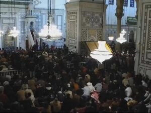 الأوقاف تحدد السابعة صباحاً موعداً لصلاة عيد الفطر في سوريا