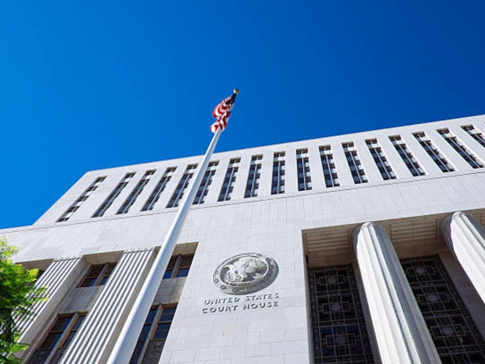 الأولى من نوعها.. محاكمة عميد سابق في النظام البائد أمام القضاء الأمريكي