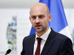 فرنسا وألمانيا تدعوان إلى التهدئة وتحذران من تداعيات التصعيد في الشرق الأوسط