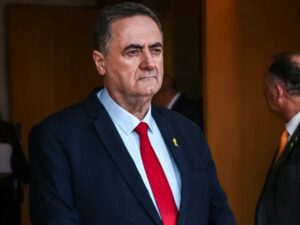 وزير الدفاع الإسرائيلي: سنقيم منطقة عازلة في جنوب لبنان على شاكلة ما نفذناه في رفح وبيت حانون