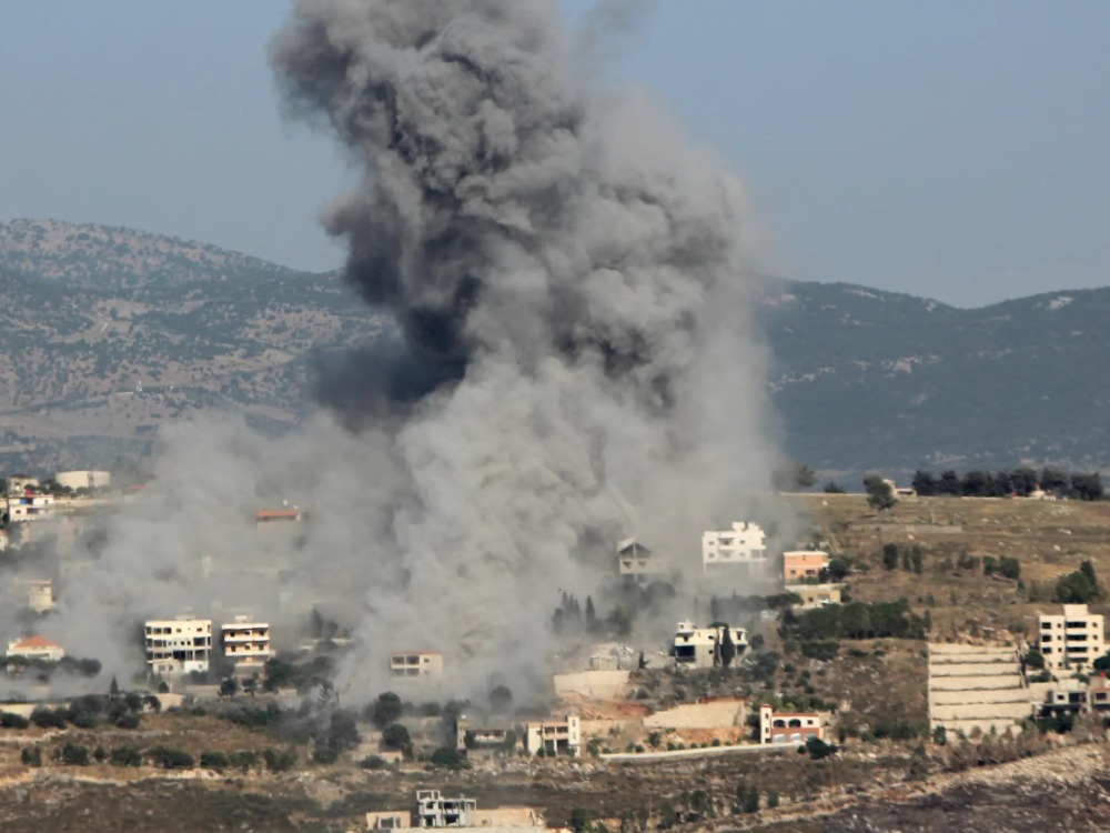 قتلى وإصابات في غارات إسرائيلية جديدة على مناطق متفرقة في لبنان