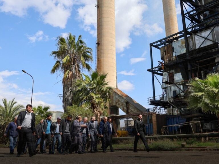 بعد توقف 10 سنوات.. وزير الطاقة يدشن إعادة تشغيل مجموعة توليد محردة