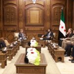 وزير الداخلية يبحث مع لجنة التحقيق الدولية المستقلة توصياتها في ملفات حقوق الإنسان