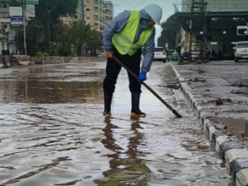 إيقاف رحلات نقل الركاب من دير الزور مؤقتاً بسبب الفيضانات والسيول