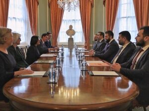 الرئيس الشرع يبحث مع وزيرة الداخلية البريطانية آليات التعاون والتنسيق المشتركة