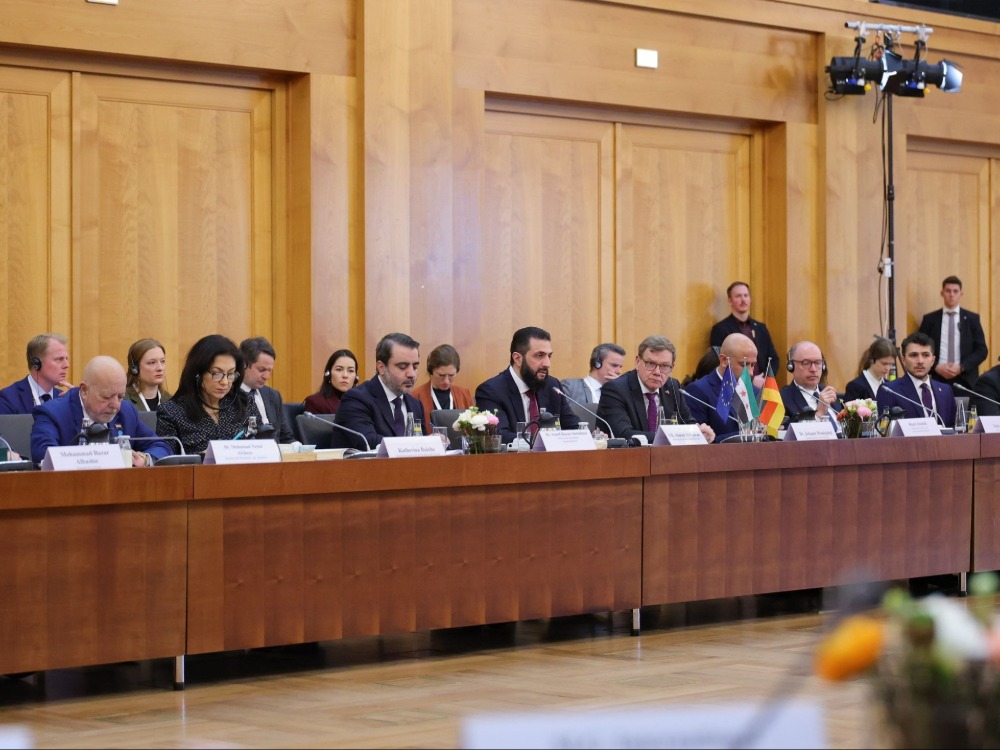 الرئيس الشرع يلتقي ممثلي الشركات الألمانية بحضور الوفد الحكومي