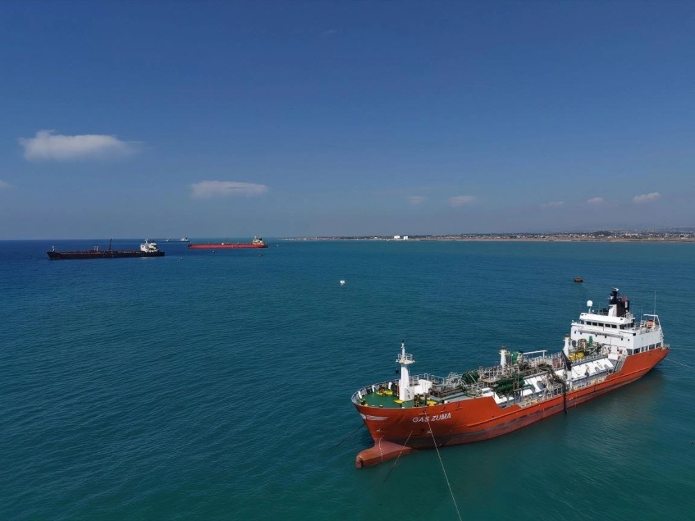 السورية للبترول تسمح لأصحاب محطات الوقود بتسديد قيمة المشتقات النفطية بالليرة السورية