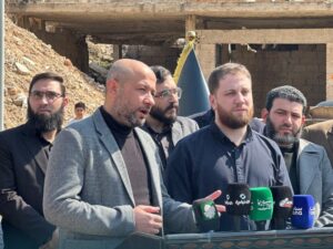 وزارة الطوارئ تطلق حملة لإزالة الأنقاض في حماة