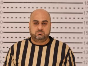 وزارة الداخلية تقبض على متزعم مجموعة في ميليشيا الدفاع الوطني بحمص