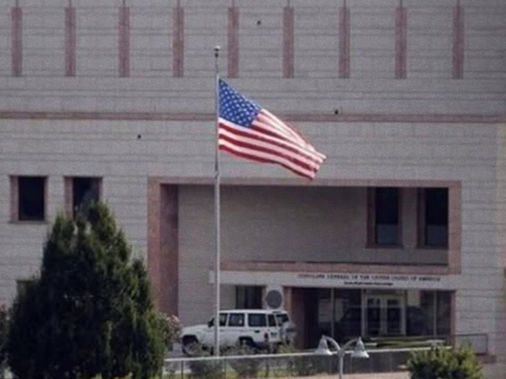 السفارة الأمريكية بدمشق تعلن تعذر تقديم الخدمات القنصلية لرعاياها بسوريا