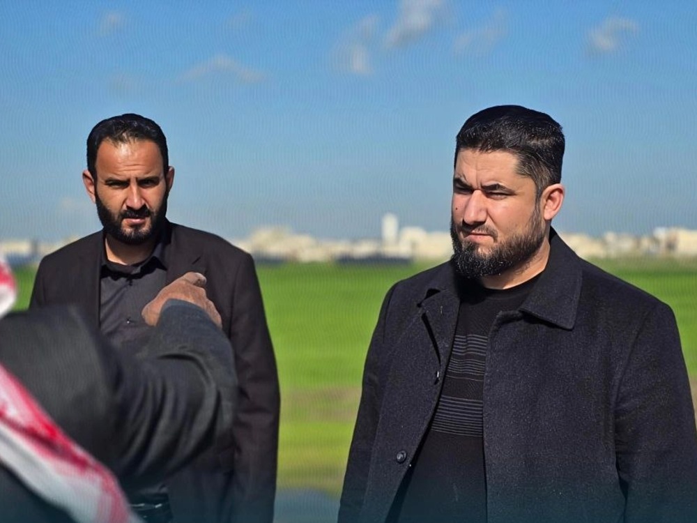 محافظ إدلب يوجّه بإخلاء المناطق الخطرة في ريف المحافظ خلال جولة تفقدية