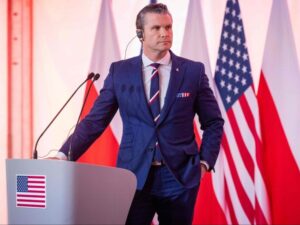 وزير الحرب الأمريكي: نفذنا العملية الجوية الأكثر فتكاً وتعقيداً ودقة في التاريخ