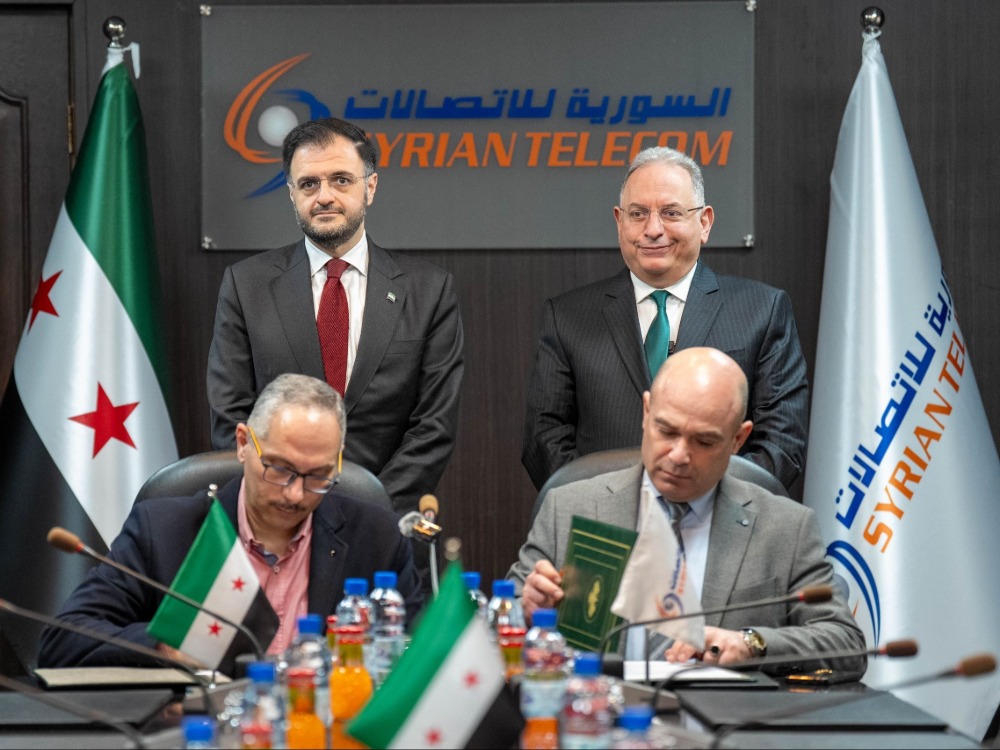 توقيع اتفاقية تأمين صحي لأكثر من 11 ألف عامل في الشركة السورية للاتصالات